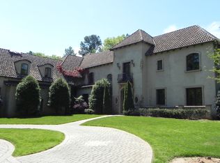 1985 Carmel Rd, Charlotte, NC 28226