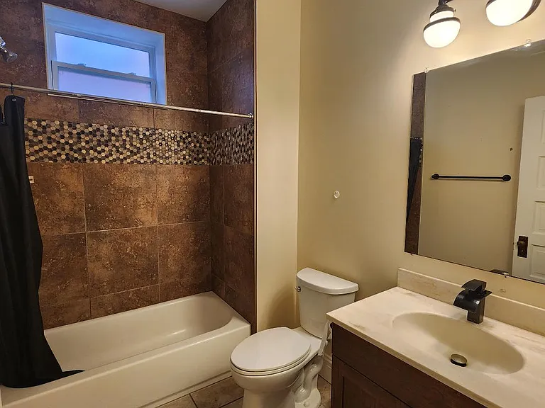 6115 Pershing Ave #1 — Photo 14
