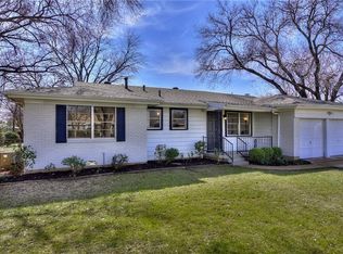 1209 Walker Dr, Hurst, TX 76053