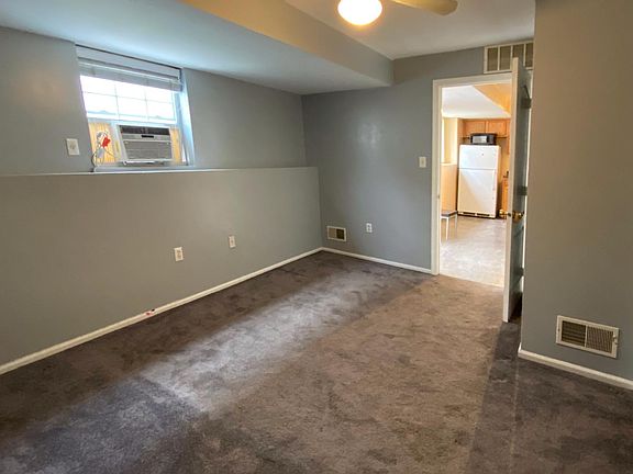3rd image of 475 Mosely Ave #2