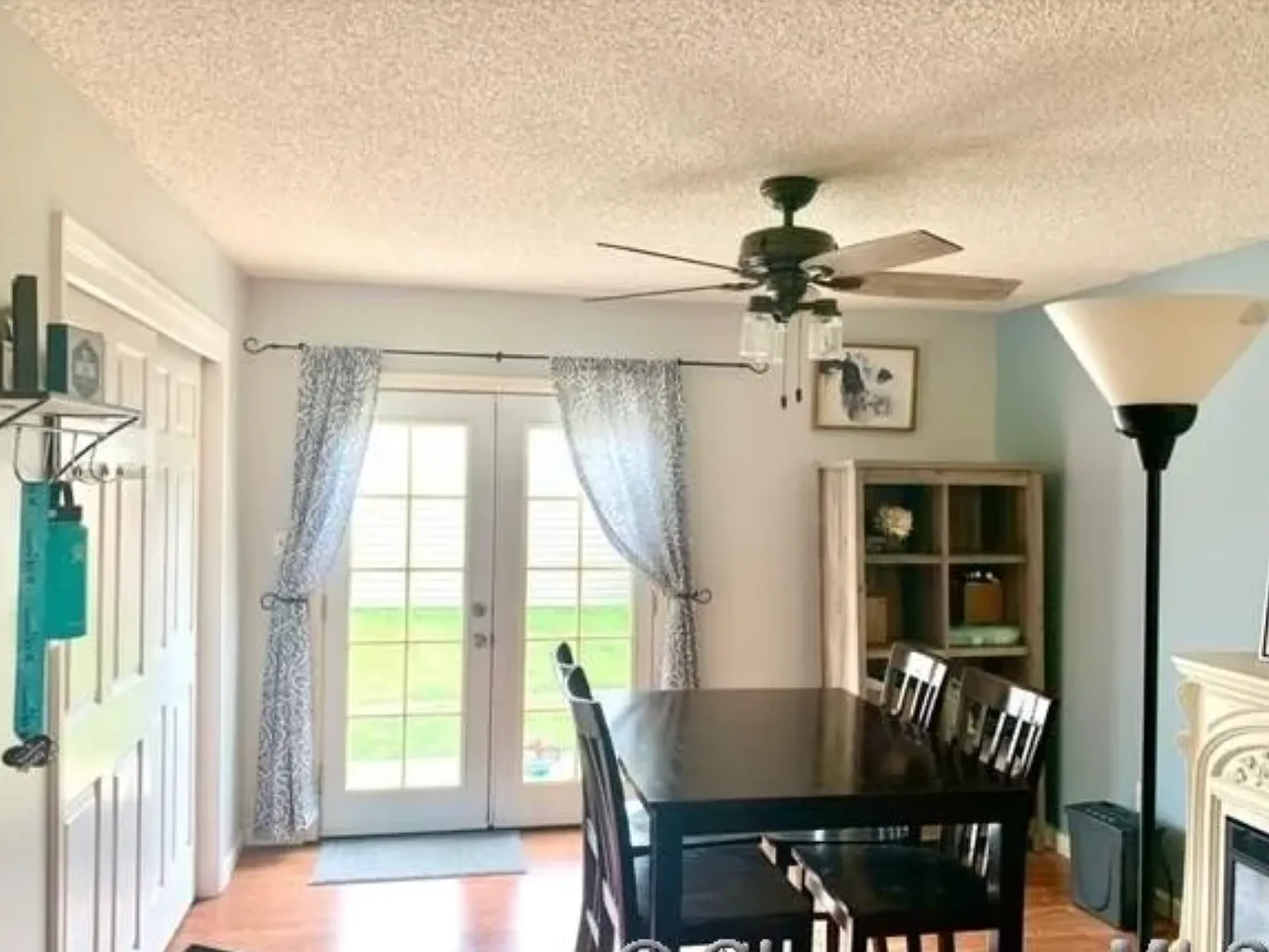 2 bed, 1292 sqft, $2,000 — Photo 4