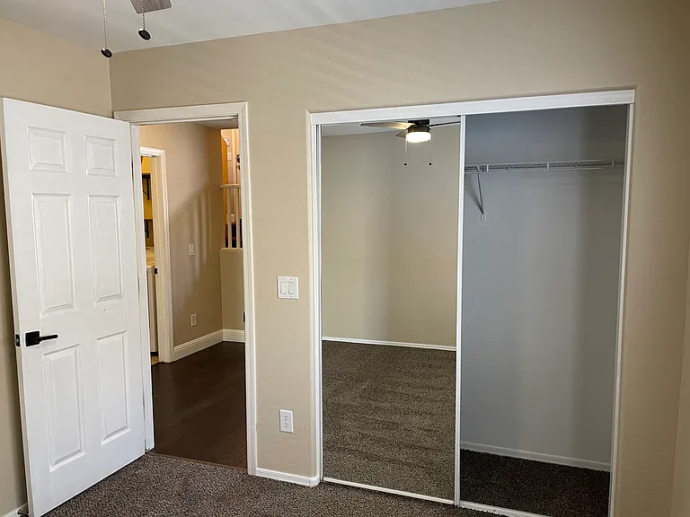 5217 W Fulton St — Photo 28