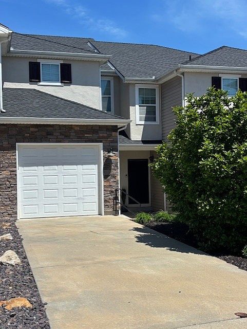 Brand New Black Roof and EXT paint.