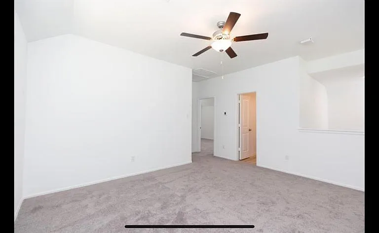 19044 Pinewood Grove Trl — Photo 18
