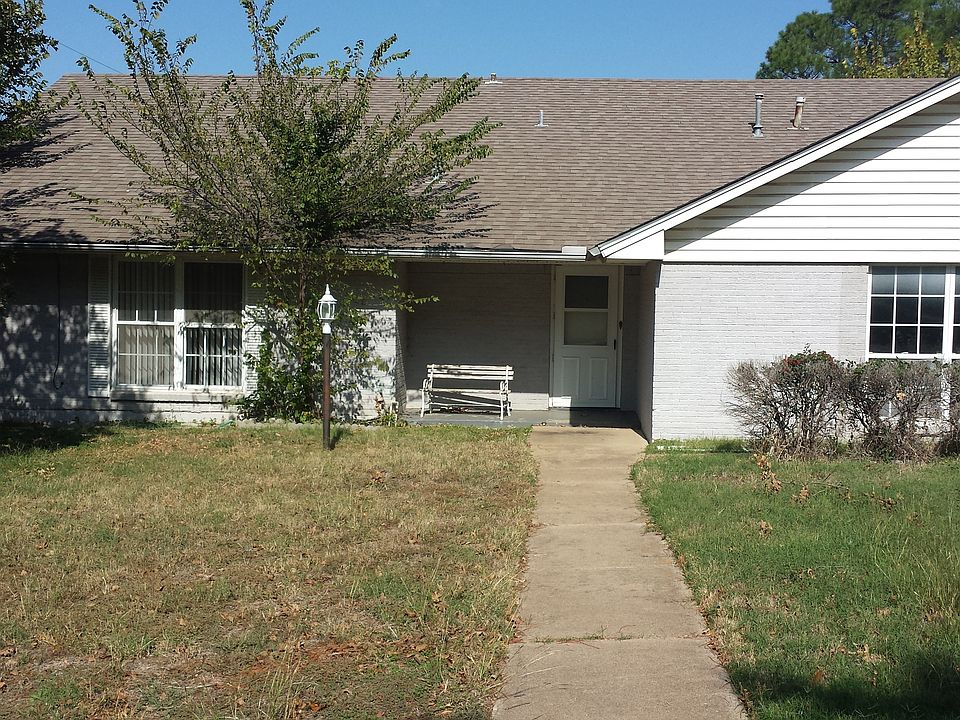 1st image of 2508 Hilldale Blvd