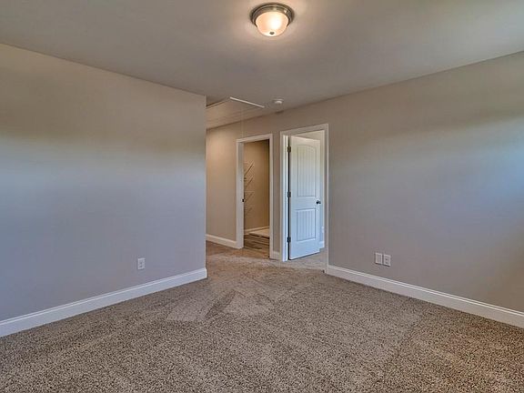3rd image of 2035 Canadiangeese Dr Lot 587