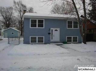 330 22nd Ave N, Saint Cloud, MN 56303