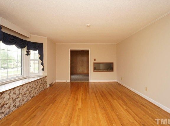 2nd image of 505 Country Club Dr