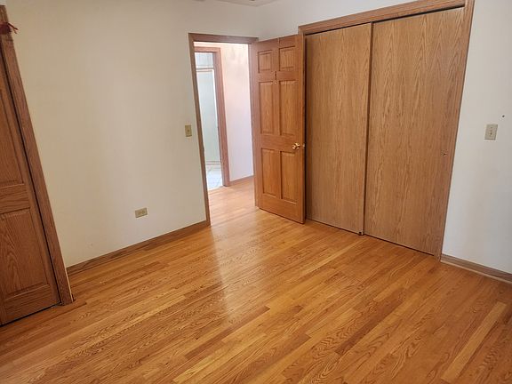 4th image of 3816 N Paris Ave #2
