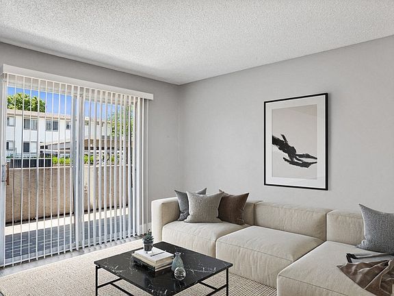 2nd image of 1237 Graves Ave APT 1006