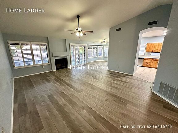 2nd image of 5437 E Greenway St