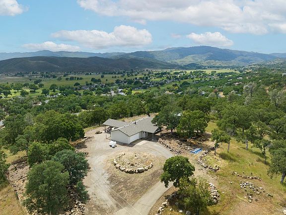 2nd image of 19463 Stinson Road