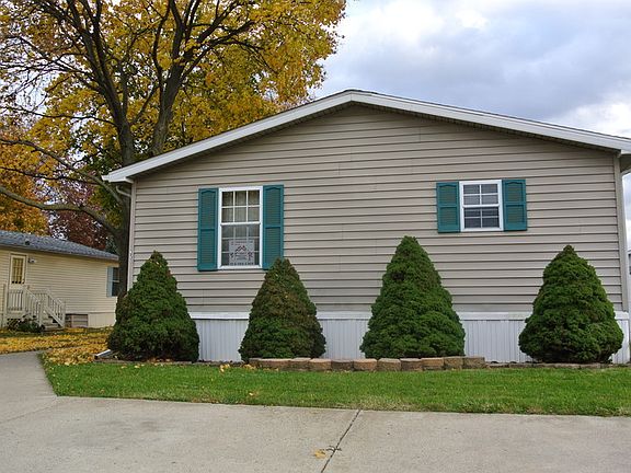 2nd image of 350 Briarwood Trl