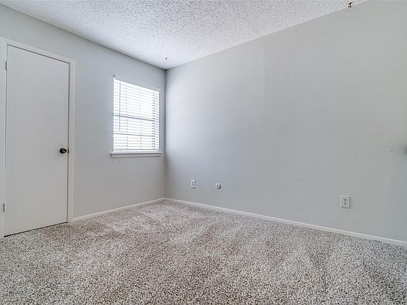 5th image of 333 Melrose Dr APT 4C