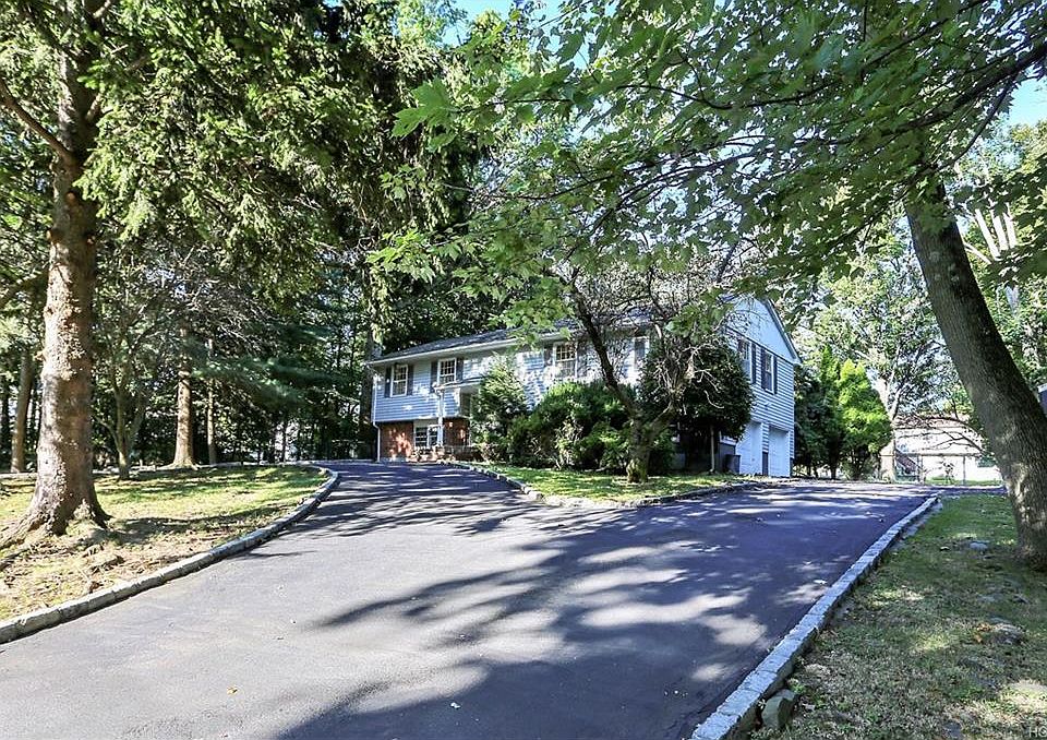 1st image of 21 Gerke Ave