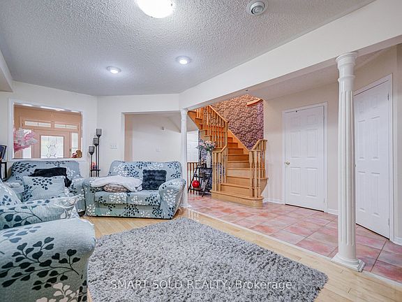 5th image of 68 Harmony Rd