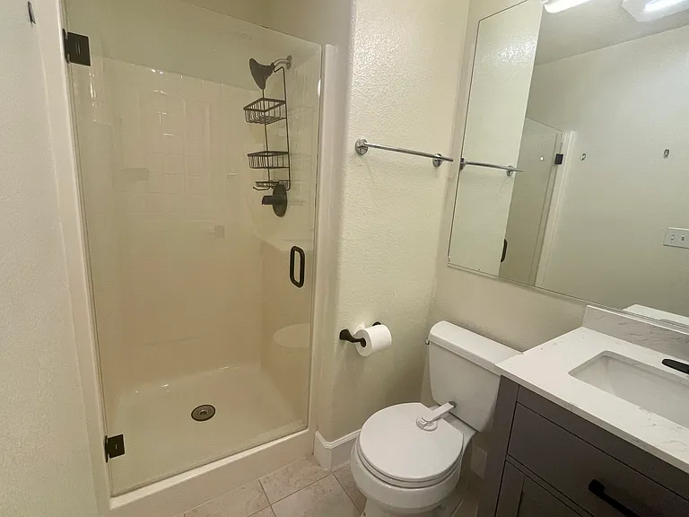 360 Hansen Cir — Photo 12