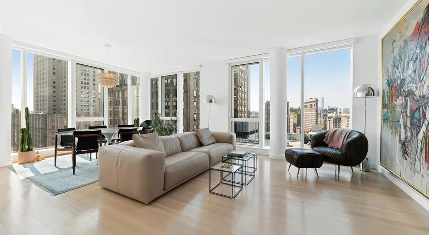 241 5th Avenue 19B