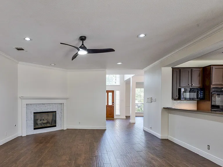 1708 Pagedale Cv — Photo 34