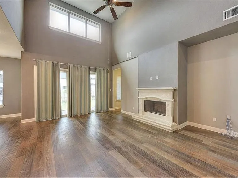203 Ancient Oak Way — Photo 4