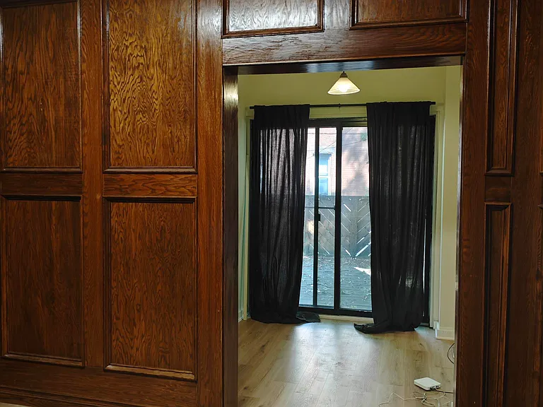 307 Saint George St #1 — Photo 10