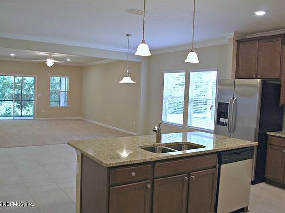 3rd image of 15922 Baxter Creek Dr #255