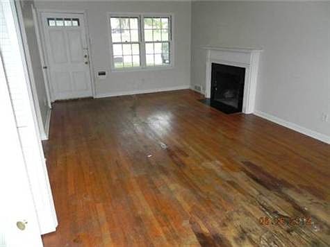 2nd image of 6819 Nall Ave