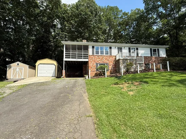 6633 Grays Mill Rd, Warrenton, VA 20187