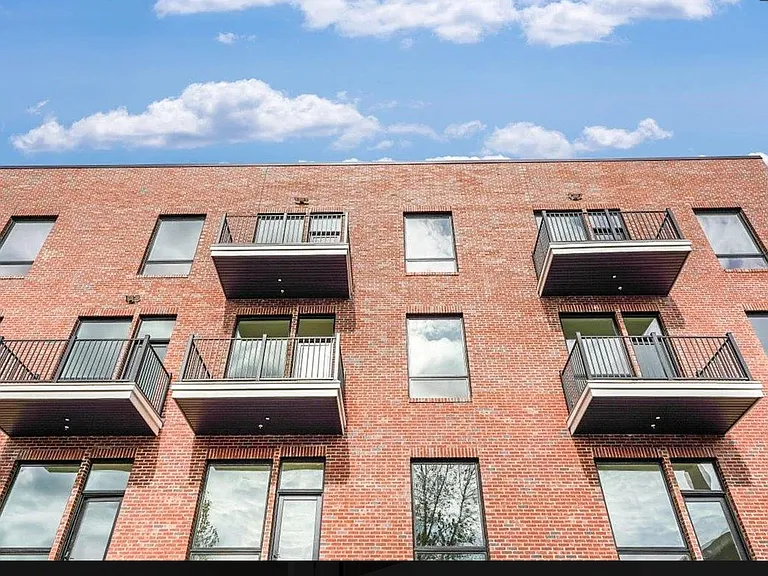 658 Grand St #201 — Photo 19