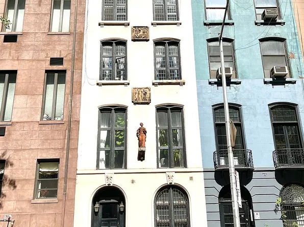 105 E 35th St, New York, NY 10016