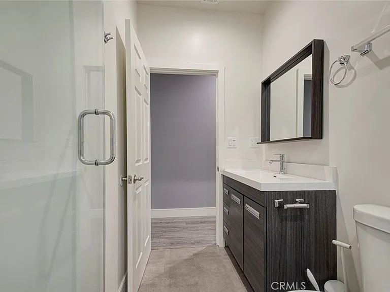 6954 Jellico Ave — Photo 29