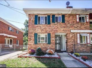 955 Owens Rd, Oxon Hill, MD 20745