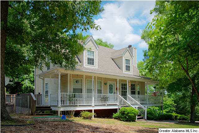 1st image of 35 Oak St