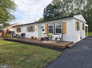 1758 Quarry Dr, Columbia, PA 17512