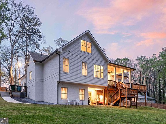 2nd image of 5758 Williams Rd