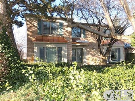 GREAT OAKS FRONT VIEW.JPG