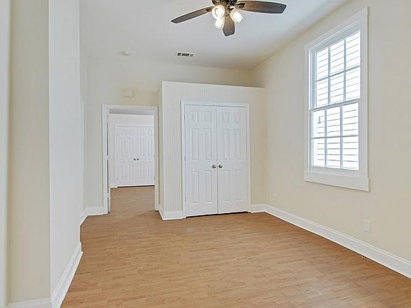 4th image of 3010 Bienville St