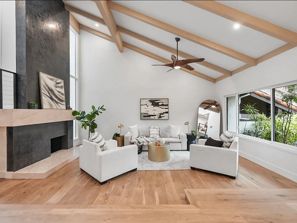 630 Camino Ynez