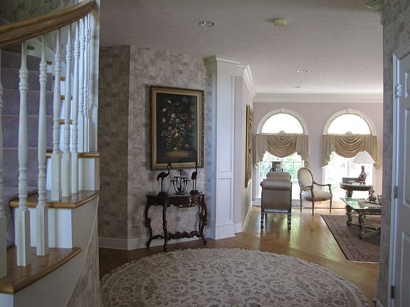 4th image of 35230 Chestnut Ct