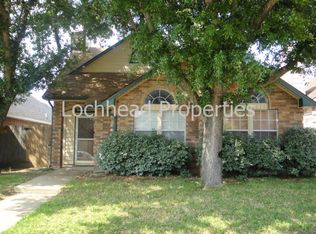 2325 Ithaca Dr, Mesquite, TX 75181