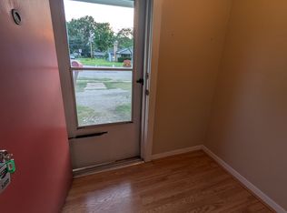 2602 SW Washburn Ave #1, Topeka, KS 66611