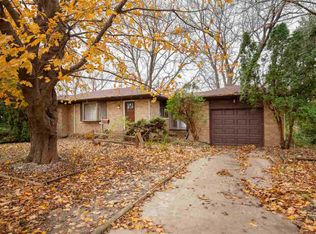 11516 15th Street Ct, Milan, IL