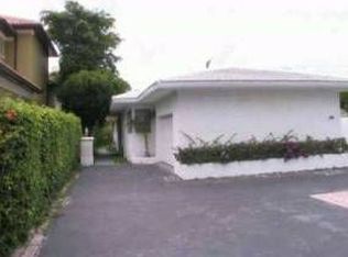 176 Ocean Blvd, Golden Beach, FL 33160