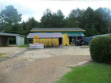 2nd image of 1010 Highway 35 N