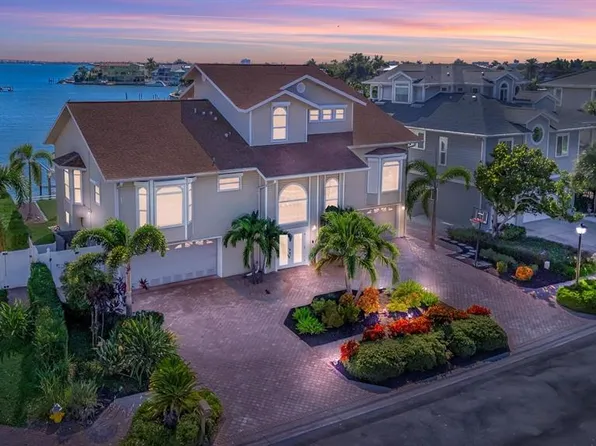 5918 Skimmer Point Blvd S, Gulfport, FL 33707