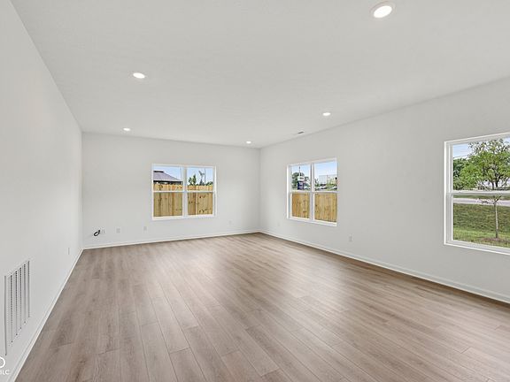 3rd image of 420 Catamount Ln