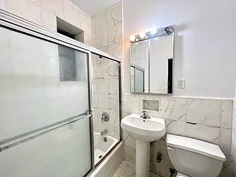 Rented by Nolita Group