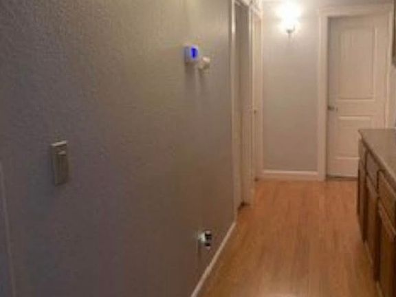 5th image of 23244 Broadmoor Ct