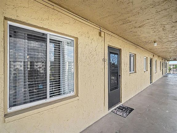 4th image of 3801 LAKE BAYSHORE DRIVE #H413