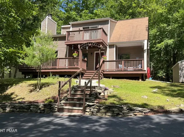 4271 Winchester Way, Bushkill, PA 18324